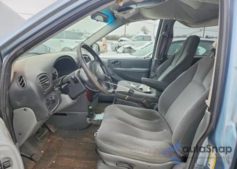 2005 Chrysler Town & Country z USA, uszkodzony, nr VIN 1C4GP45R25B328895